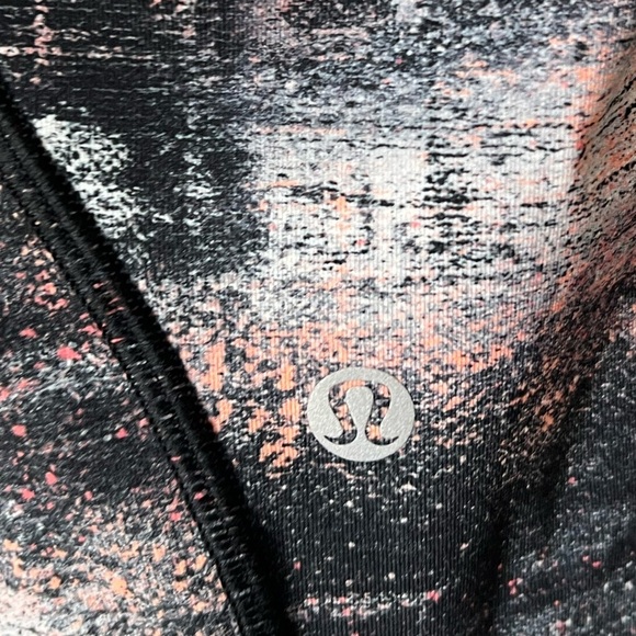 LULULEMON Time To Sweat Crop Leggings - Picture 7 of 8